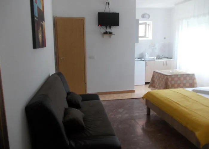 Apartments Idolga
