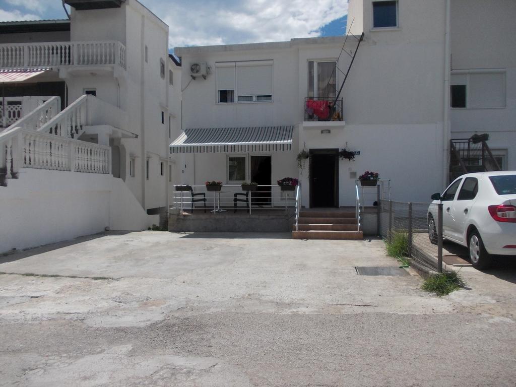 Apartment Idolga Bar