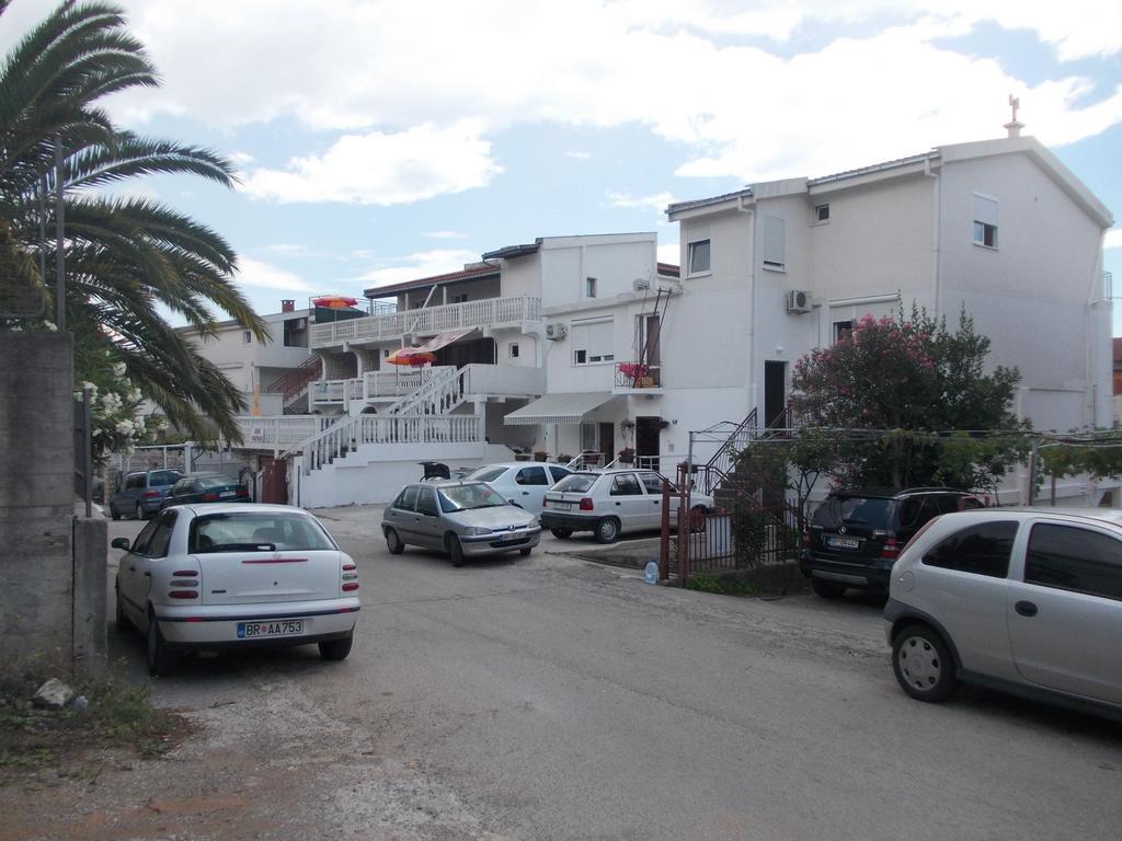 Idolga Apartment *